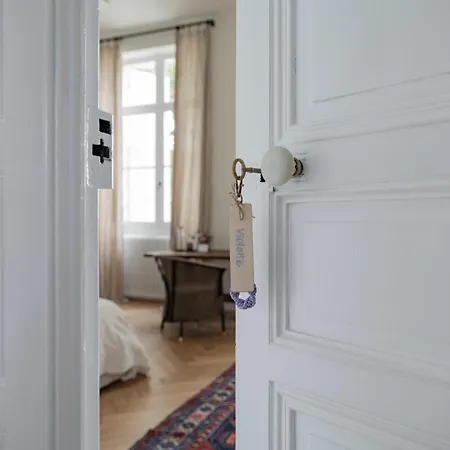 Bed & Breakfast La Grande Maurague Condom