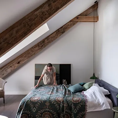 Bed & Breakfast La Grande Maurague 4*