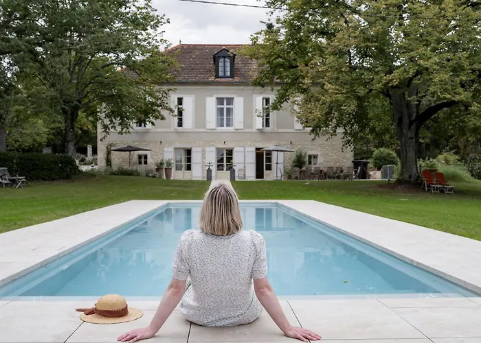 Couette-café La Grande Maurague, Boutique With Pool Near Gascony, Peaceful Countryside In The Gers Condom